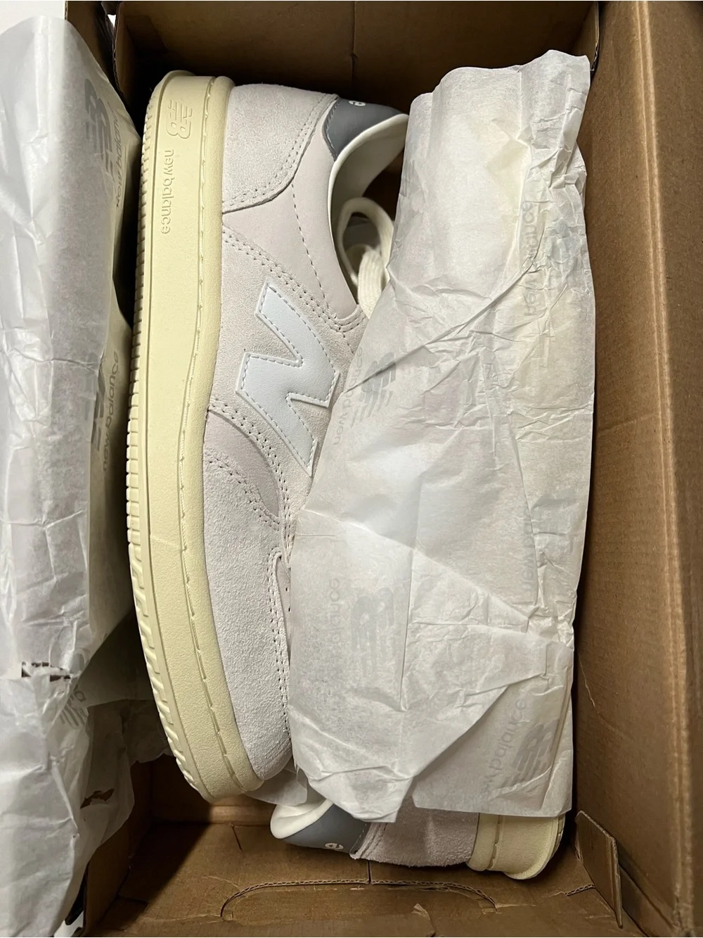 New Balance T500 Grey Low-Top Sneakers - Picture 13 of 15
